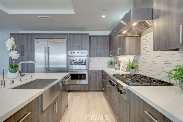 1517 Golden Avenue, Hermosa Beach, California 90254, 5 Bedrooms Bedrooms, ,2 BathroomsBathrooms,Residential,Sold,Golden,SB19224714