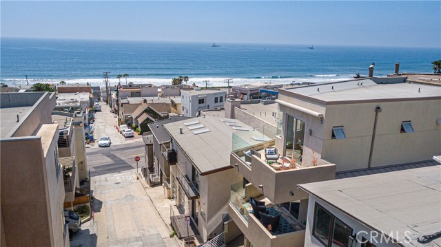 315 Gull Street, Manhattan Beach, California 90266, 4 Bedrooms Bedrooms, ,3 BathroomsBathrooms,Residential,Sold,Gull,SB21098673