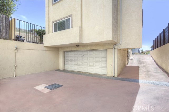 202 Juanita Avenue, Redondo Beach, California 90277, 4 Bedrooms Bedrooms, ,3 BathroomsBathrooms,Residential,Sold,Juanita,SB20150379