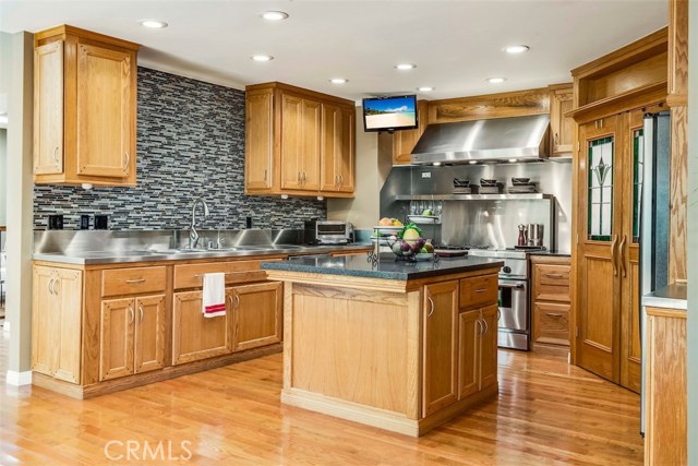 29679 Enrose Avenue, Rancho Palos Verdes, California 90275, 3 Bedrooms Bedrooms, ,2 BathroomsBathrooms,Residential,Sold,Enrose,PV19174567