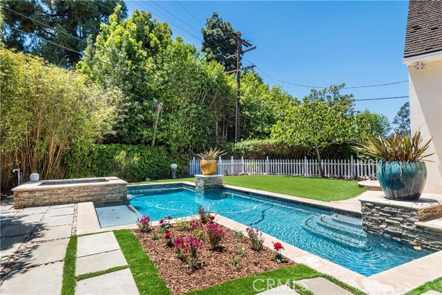 3700 Via Palomino, Palos Verdes Estates, California 90274, 4 Bedrooms Bedrooms, ,4 BathroomsBathrooms,Residential,Sold,Via Palomino,SB18119950