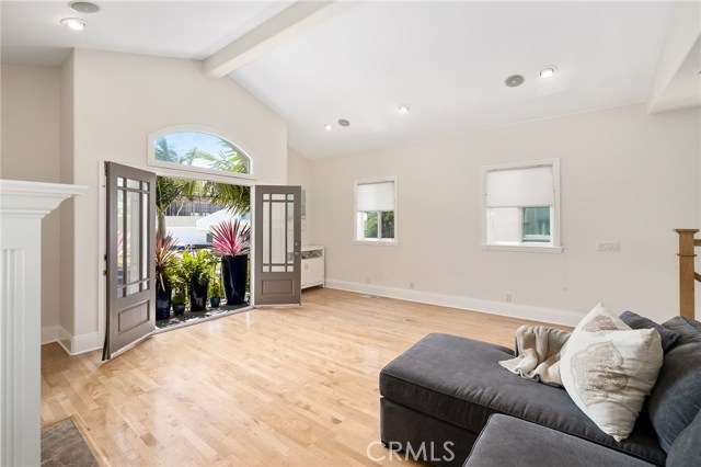 320 Prospect Avenue, Hermosa Beach, California 90254, 4 Bedrooms Bedrooms, ,3 BathroomsBathrooms,Residential,Sold,Prospect,SB20151281