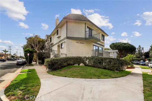 18200 Kingsdale Avenue, Redondo Beach, California 90278, 3 Bedrooms Bedrooms, ,3 BathroomsBathrooms,Residential,Sold,Kingsdale,SB21015775