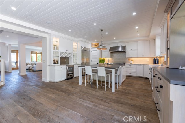 1631 19th Street, Manhattan Beach, California 90266, 5 Bedrooms Bedrooms, ,4 BathroomsBathrooms,Residential,Sold,19th,SB20082155