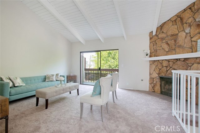 706 Vincent, Redondo Beach, California 90277, 2 Bedrooms Bedrooms, ,3 BathroomsBathrooms,Residential,Sold,Vincent,SB18193066