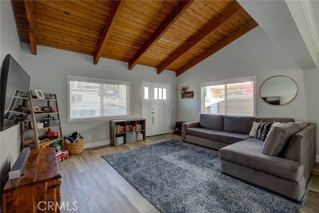 2014 Huntington Lane, Redondo Beach, California 90278, 6 Bedrooms Bedrooms, ,3 BathroomsBathrooms,Residential,Sold,Huntington,PV20087017