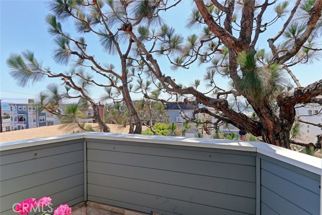 2604 Alma Avenue, Manhattan Beach, California 90266, 2 Bedrooms Bedrooms, ,2 BathroomsBathrooms,Residential,Sold,Alma,SB17147028