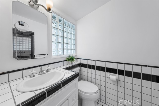 850 Avenue C, Redondo Beach, California 90277, 4 Bedrooms Bedrooms, ,1 BathroomBathrooms,Residential,Sold,Avenue C,SB21073646 850 Avenue C, Redondo Beach, California 90277, 4 Bedrooms Bedrooms, ,1 BathroomBathrooms,Residential,Sold,Avenue C,SB21073646