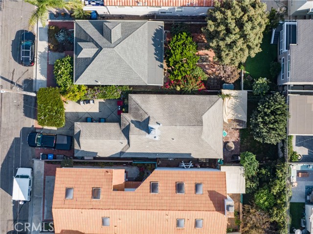 428 28th Street, Hermosa Beach, California 90254, 2 Bedrooms Bedrooms, ,1 BathroomBathrooms,Residential,Sold,28th,SB19275440