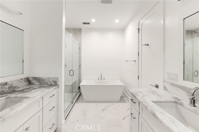 2112 Carnegie Lane, Redondo Beach, California 90278, 5 Bedrooms Bedrooms, ,5 BathroomsBathrooms,Residential,Sold,Carnegie,SB21025437