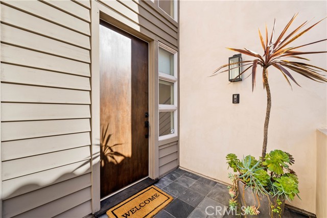 1016 17th Street, Hermosa Beach, California 90254, 4 Bedrooms Bedrooms, ,3 BathroomsBathrooms,Residential,Sold,17th,SB21027455