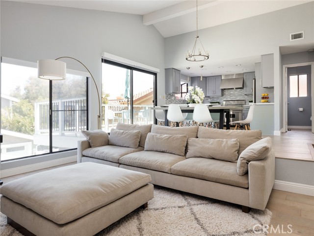 2009 Morgan Lane, Redondo Beach, California 90278, 3 Bedrooms Bedrooms, ,2 BathroomsBathrooms,Residential,Sold,Morgan,SB21073408