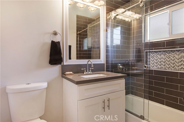 326 Prospect Avenue, Redondo Beach, California 90277, 3 Bedrooms Bedrooms, ,2 BathroomsBathrooms,Residential,Sold,Prospect,SB19130167