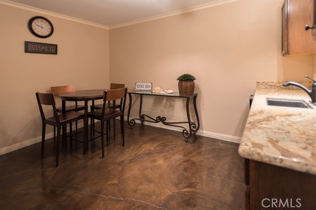 410 Broadway, Redondo Beach, California 90277, 3 Bedrooms Bedrooms, ,2 BathroomsBathrooms,Residential,Sold,Broadway,SB17110514