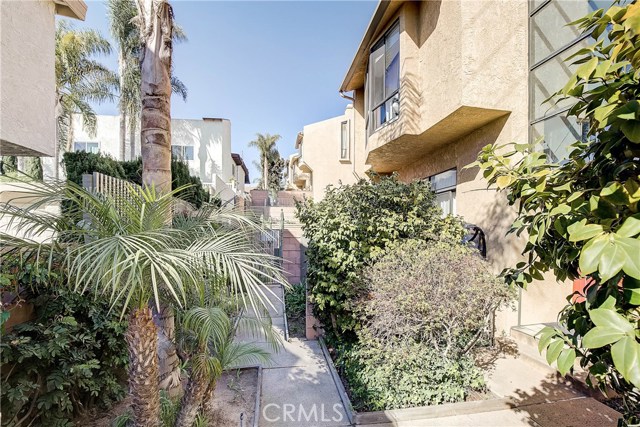 1919 Marshallfield Lane, Redondo Beach, California 90278, 3 Bedrooms Bedrooms, ,3 BathroomsBathrooms,Residential,Sold,Marshallfield,SB20041815