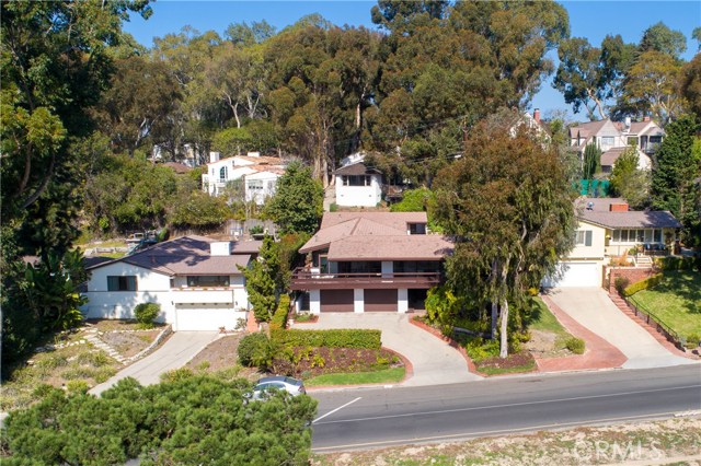 2917 Palos Verdes Drive, Palos Verdes Estates, California 90274, 4 Bedrooms Bedrooms, ,1 BathroomBathrooms,Residential,Sold,Palos Verdes,SB18027139