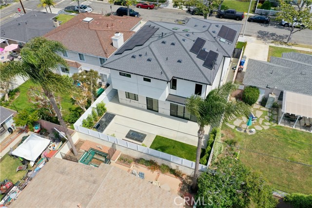 2504 Fisk Ln, Redondo Beach, California 90278, 4 Bedrooms Bedrooms, ,3 BathroomsBathrooms,Residential,Sold,Fisk Ln,DW21052780