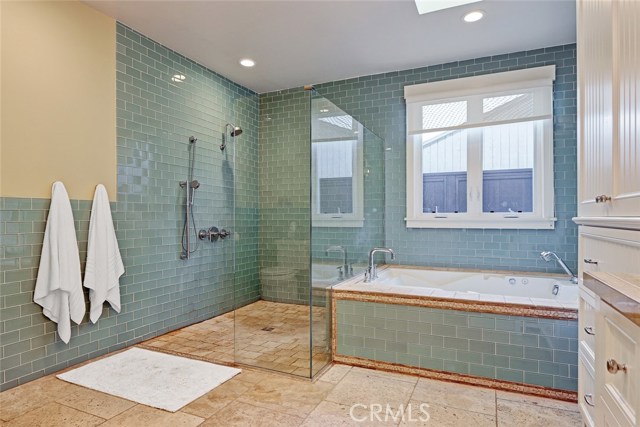 2842 Pinckard Avenue, Redondo Beach, California 90278, 3 Bedrooms Bedrooms, ,2 BathroomsBathrooms,Residential,Sold,Pinckard,SB18007011