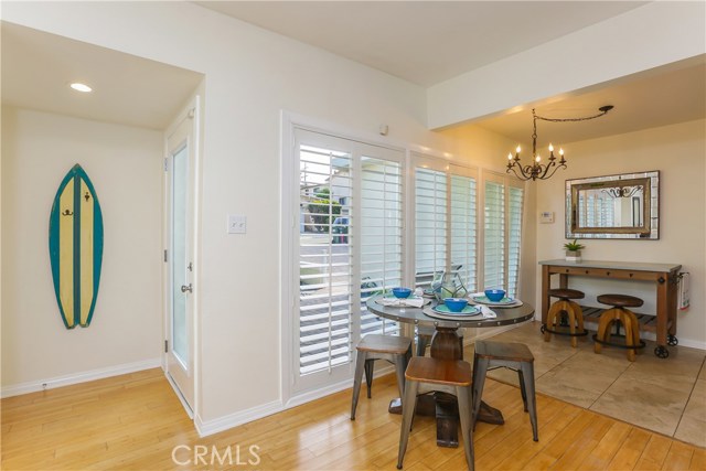 2621 Voorhees Avenue, Redondo Beach, California 90278, 3 Bedrooms Bedrooms, ,2 BathroomsBathrooms,Residential,Sold,Voorhees,SB17083243