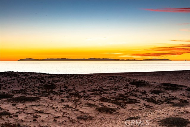 Photo of 1556 E Oceanfront, Newport Beach, CA 92661
