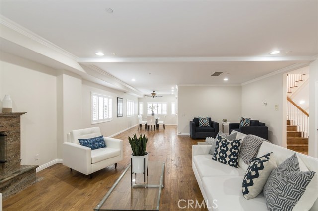 2515 Voorhees Avenue, Redondo Beach, California 90278, 4 Bedrooms Bedrooms, ,4 BathroomsBathrooms,Residential,Sold,Voorhees,SB18062969