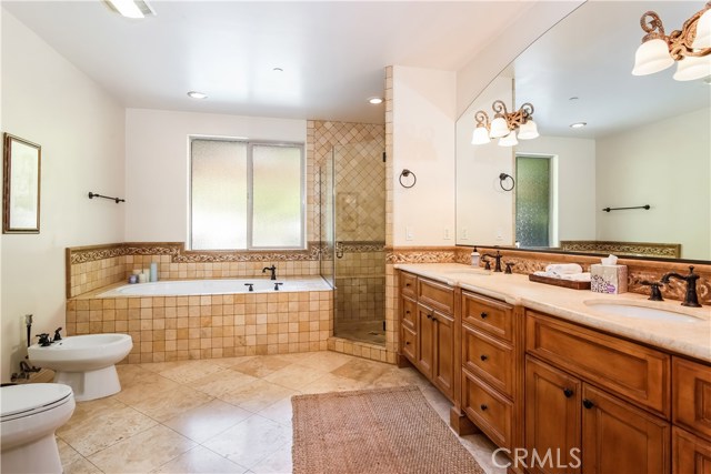 808 Maria Avenue, Redondo Beach, California 90277, 4 Bedrooms Bedrooms, ,3 BathroomsBathrooms,Residential,Sold,Maria,SB17180173