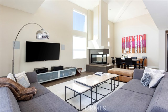 239 Irena Avenue, Redondo Beach, California 90277, 4 Bedrooms Bedrooms, ,3 BathroomsBathrooms,Residential,Sold,Irena,PV18092066