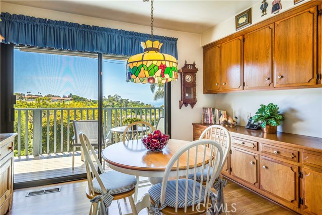 1813 Via Estudillo, Palos Verdes Estates, California 90274, 3 Bedrooms Bedrooms, ,1 BathroomBathrooms,Residential,Sold,Via Estudillo,PV17110729