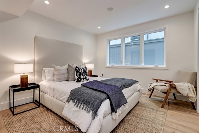 436 27th Street, Manhattan Beach, California 90266, 4 Bedrooms Bedrooms, ,4 BathroomsBathrooms,Residential,Sold,27th,SB19108994