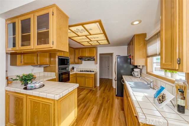 2221 Nelson #B, Redondo Beach, California 90278, 3 Bedrooms Bedrooms, ,3 BathroomsBathrooms,Residential,Sold,Nelson #B,PW18215127