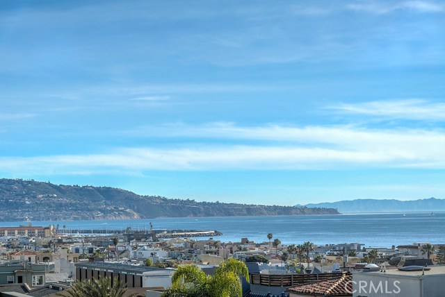 1504 Monterey, Hermosa Beach, California 90254, 3 Bedrooms Bedrooms, ,3 BathroomsBathrooms,Residential,Sold,Monterey,SB18059436