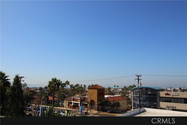 1623 RAYMOND AVENUE, Hermosa Beach, California 90254, 3 Bedrooms Bedrooms, ,2 BathroomsBathrooms,Residential,Sold,RAYMOND AVENUE,SB19254248