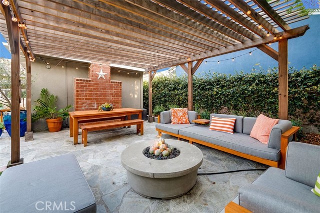 1601 Wendy Way, Manhattan Beach, California 90266, 3 Bedrooms Bedrooms, ,2 BathroomsBathrooms,Residential,Sold,Wendy,SB20050388