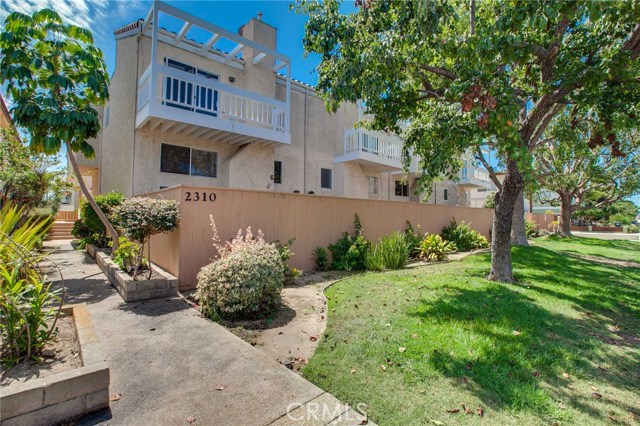 2310 Vanderbilt Lane, Redondo Beach, California 90278, 3 Bedrooms Bedrooms, ,3 BathroomsBathrooms,Residential,Sold,Vanderbilt,PV19269990