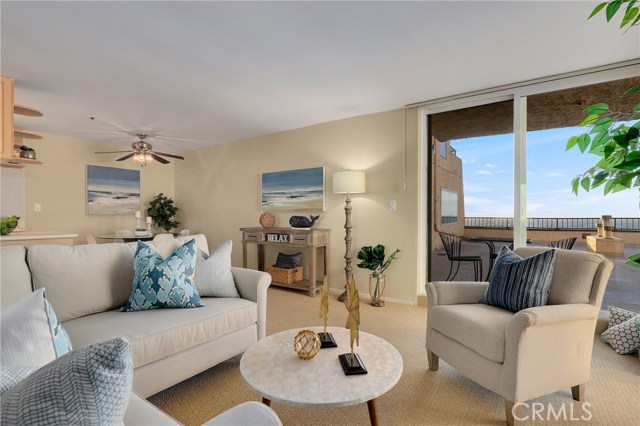 555 Esplanade, Redondo Beach, California 90277, 2 Bedrooms Bedrooms, ,2 BathroomsBathrooms,Residential,Sold,Esplanade,SB21016933