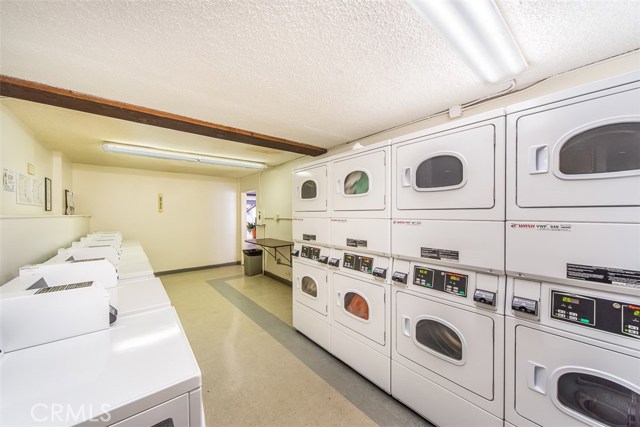 1707 Pacific Coast Highway, Hermosa Beach, California 90254, 1 Bedroom Bedrooms, ,1 BathroomBathrooms,Residential,Sold,Pacific Coast,SB17266914