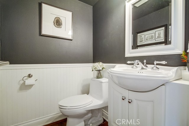 108 Irena Avenue, Redondo Beach, California 90277, 2 Bedrooms Bedrooms, ,1 BathroomBathrooms,Residential,Sold,Irena,SB18121542