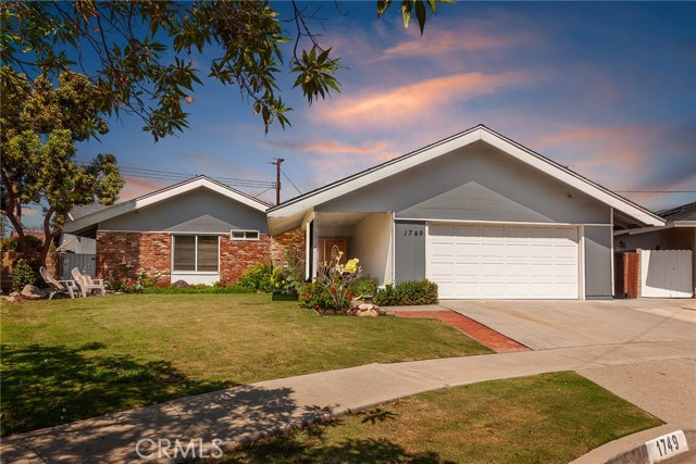 Photo of 1749 Heritage Avenue, Placentia, CA 92870