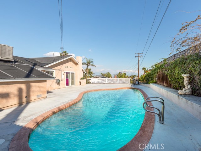 2034 Crestwood Street, Rancho Palos Verdes, California 90275, 4 Bedrooms Bedrooms, ,2 BathroomsBathrooms,Residential,Sold,Crestwood,PV18041500