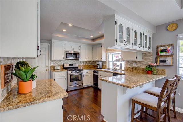 2606 Huntington Lane, Redondo Beach, California 90278, 4 Bedrooms Bedrooms, ,2 BathroomsBathrooms,Residential,Sold,Huntington,PV19130613
