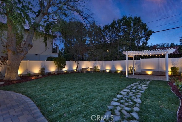 3 Bed Home for Sale in Encino, California