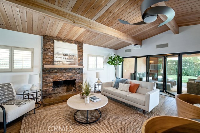 1421 17th Street, Manhattan Beach, California 90266, 3 Bedrooms Bedrooms, ,1 BathroomBathrooms,Residential,Sold,17th,SB20170029