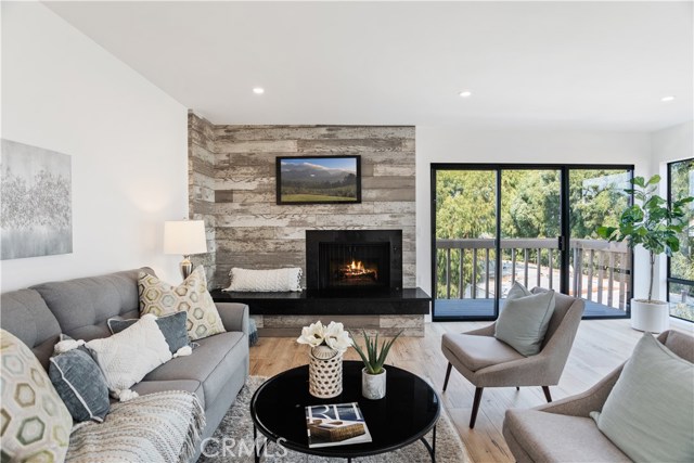 1447 Manhattan Beach Boulevard, Manhattan Beach, California 90266, 3 Bedrooms Bedrooms, ,2 BathroomsBathrooms,Residential,Sold,Manhattan Beach,OC20214796