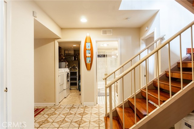 425 Catalina Avenue, Redondo Beach, California 90277, 3 Bedrooms Bedrooms, ,3 BathroomsBathrooms,Residential,Sold,Catalina,SB17082345