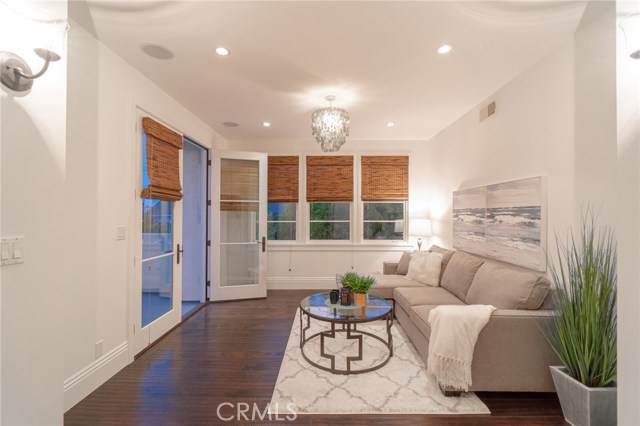 1111 8th Street, Hermosa Beach, California 90254, 4 Bedrooms Bedrooms, ,3 BathroomsBathrooms,Residential,Sold,8th,SB20223282