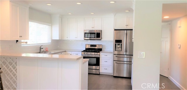 1813 Herrin Street, Manhattan Beach, California 90266, 3 Bedrooms Bedrooms, ,1 BathroomBathrooms,Residential,Sold,Herrin,SB18245172