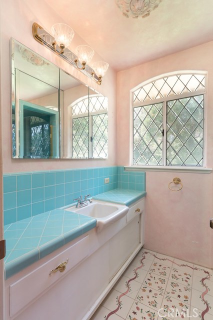 4205 Miraleste Drive, Rancho Palos Verdes, California 90275, 3 Bedrooms Bedrooms, ,2 BathroomsBathrooms,Residential,Sold,Miraleste,PV18202774