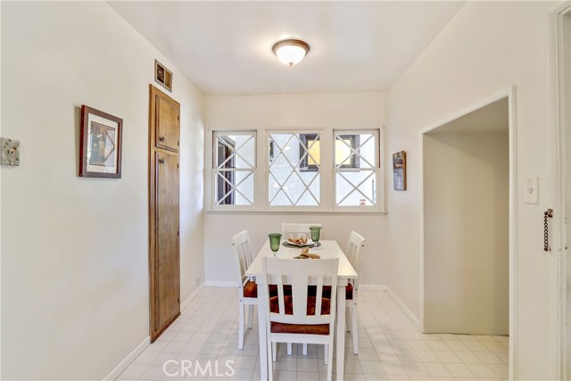 Breakfast nook