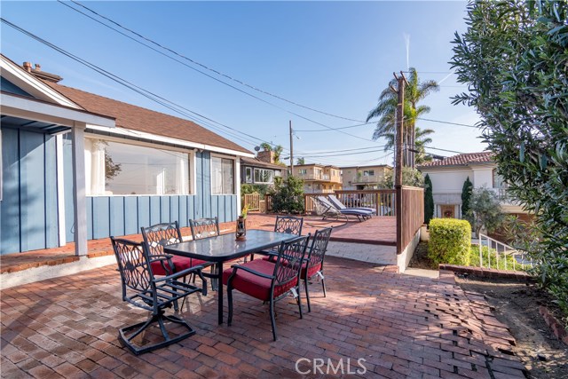 909 17th Street, Hermosa Beach, California 90254, ,Residential Income,Sold,17th,SB18014958