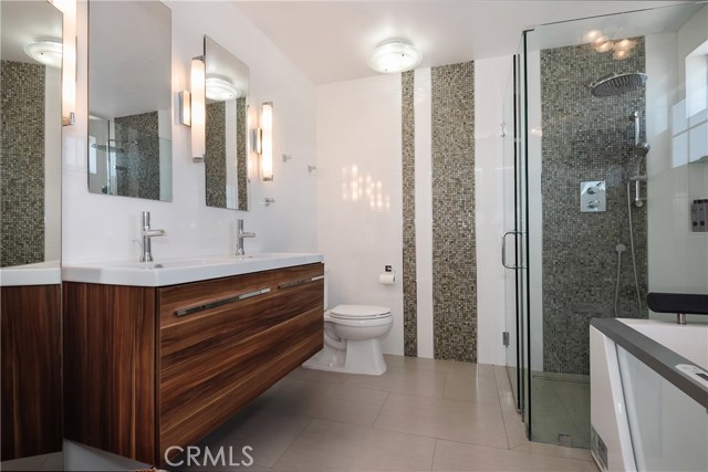 1510 Harper Avenue, Redondo Beach, California 90278, 4 Bedrooms Bedrooms, ,3 BathroomsBathrooms,Residential,Sold,Harper,SB20094082